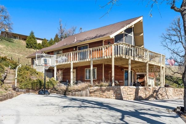 Backyard, Exterior, Facade, Log Home