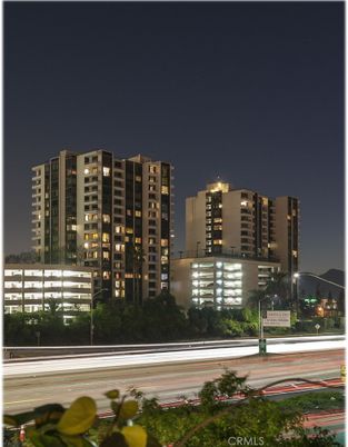 Exterior, Facade, Condo Building