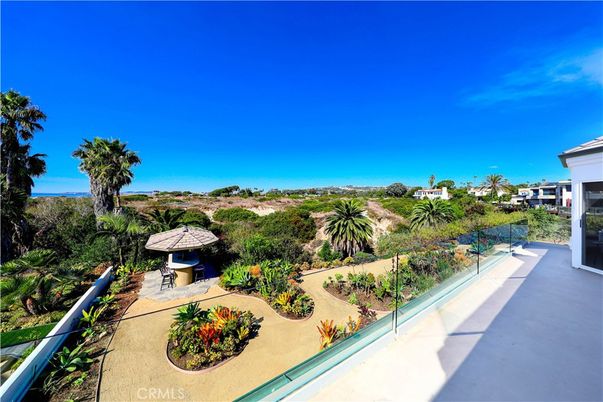 Exterior, Pool, Other