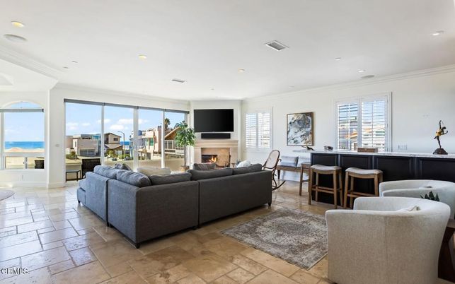 Fireplace, Interior, Living room, Recessed Lighting, Water