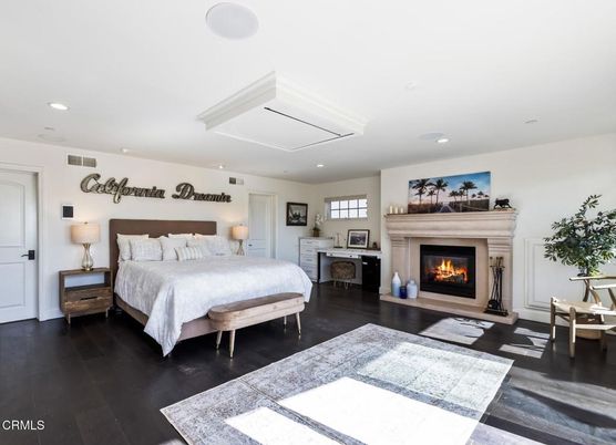 Bedroom, Fireplace, Interior, Recessed Lighting, Wood Texture Flooring