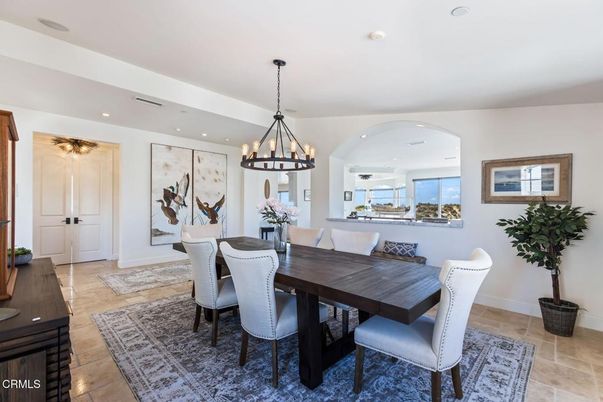 Chandelier, Dining room, Interior, Recessed Lighting, Water