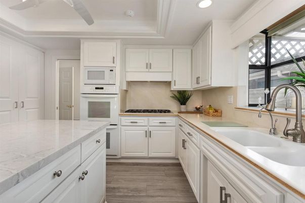 Interior, Kitchen, Recessed Lighting