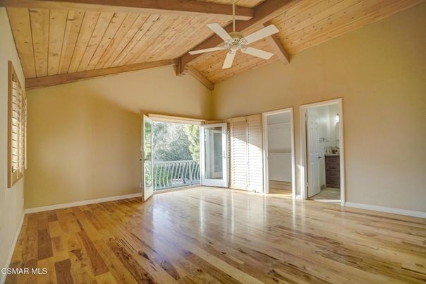 Empty room, Interior, Wooden Beams, Wooden Ceilings, Wood Texture Flooring