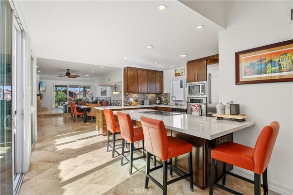 Dining room, Interior, Kitchen, Recessed Lighting, Stainless Steel Appliances