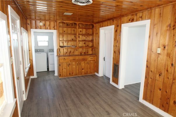 Interior, Washer, Wooden Ceilings, Wood Texture Flooring, Wooden Walls
