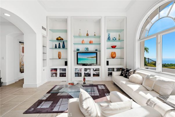 Interior, Living room, Recessed Lighting, Water