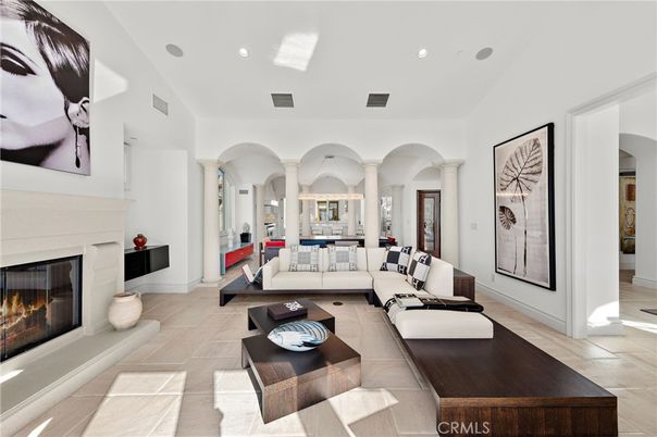 Fireplace, Interior, Living room, Recessed Lighting