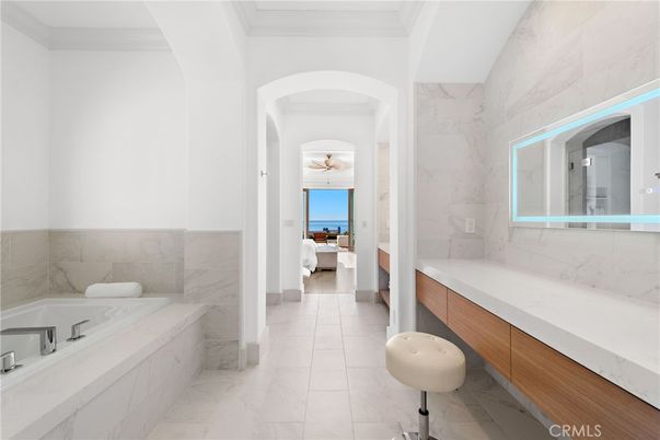 Bathroom, Interior, Marble, Marble Walls, Water