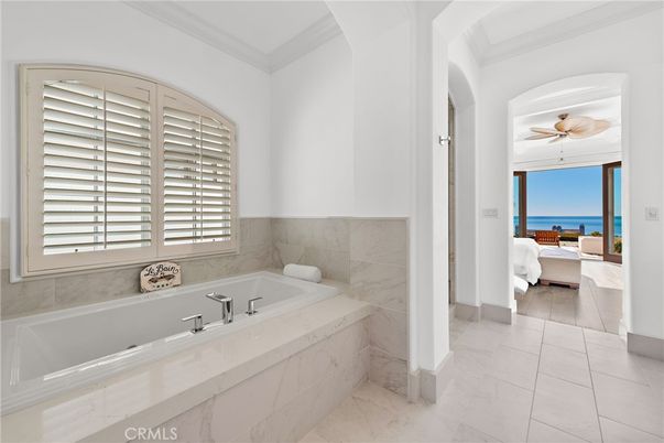 Bathroom, Interior, Marble, Water