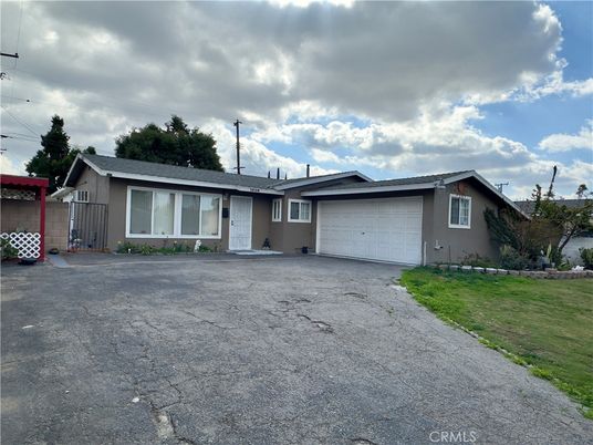 Attached, Backyard, Exterior, Facade, Ranch