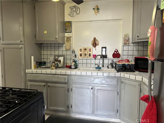 Interior, Kitchen, Tile Countertops
