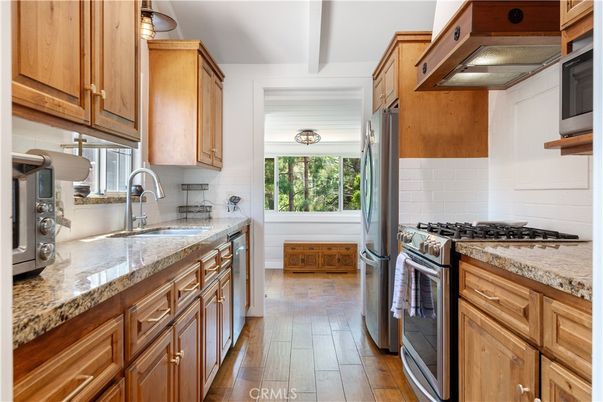 Interior, Kitchen, Stainless Steel Appliances, Wood Texture Flooring