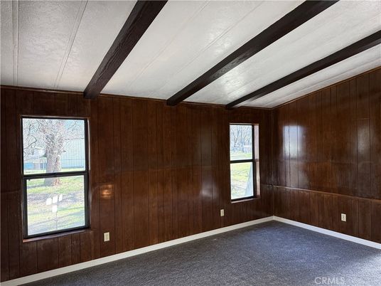 Empty room, Interior, Wooden Beams, Wooden Walls