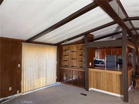Empty room, Interior, Wooden Beams, Wooden Walls