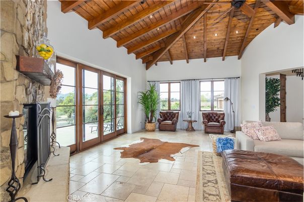 Fireplace, Interior, Living room, Recessed Lighting, Wooden Beams, Wooden Ceilings