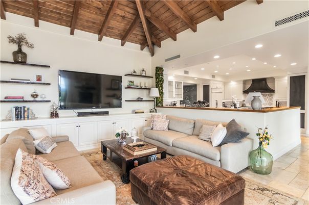 Interior, Kitchen, Living room, Recessed Lighting, Stainless Steel Appliances, Wooden Beams, Wooden Ceilings