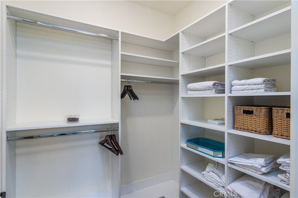 Interior, Walk-in Closets