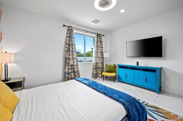 Bedroom, Interior, Marble, Recessed Lighting