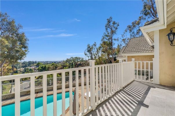 Exterior, Pool, Other