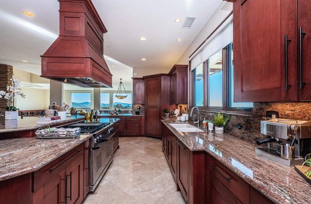 Interior, Kitchen, Pendant Lights, Recessed Lighting, Water