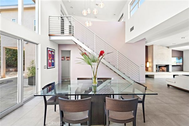 Dining room, Fireplace, Interior, Pendant Lights, Recessed Lighting