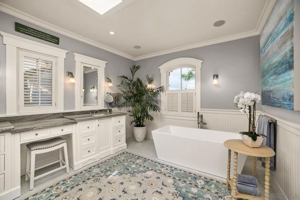 Bathroom, Dual Sink Vanities, Free Standing Baths, Interior, Recessed Lighting