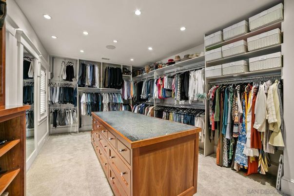 Interior, Recessed Lighting, Walk-in Closets