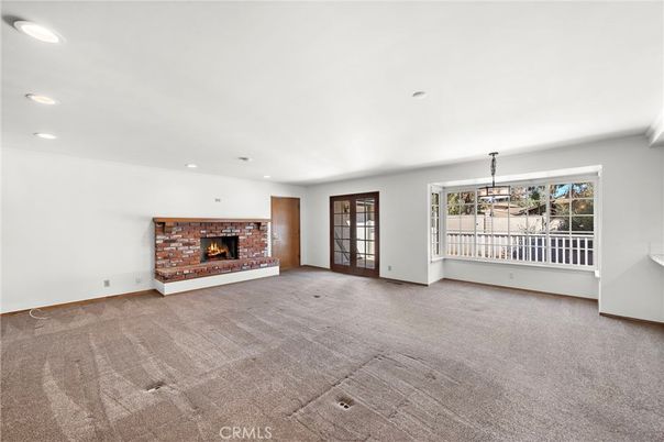 Empty room, Fireplace, Interior, Recessed Lighting