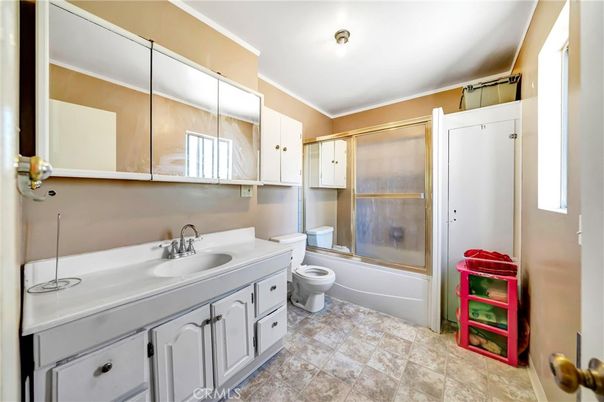Bathroom, Dual Sink Vanities, Glass Shower, Interior