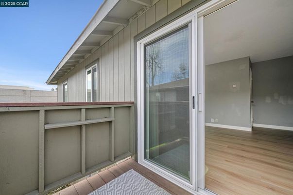 Exterior, Wood Texture Flooring