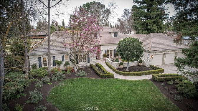 Attached, Backyard, Exterior, Facade, French Provincial