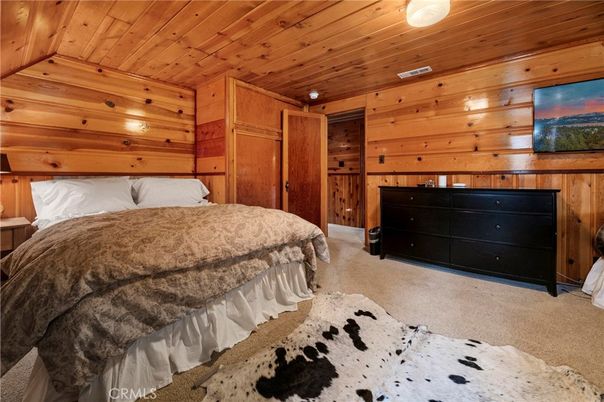 Bedroom, Interior, Recessed Lighting, Wooden Ceilings, Wooden Walls