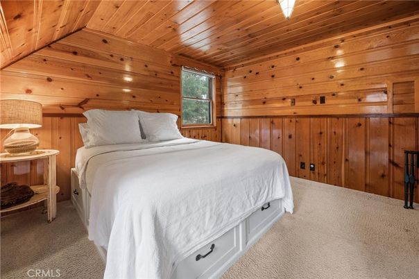 Bedroom, Interior, Recessed Lighting, Wooden Ceilings, Wooden Walls