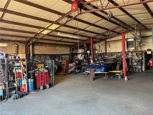 Garage, Interior