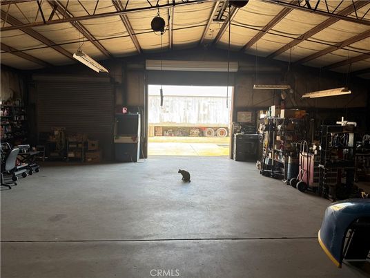 Garage, Interior