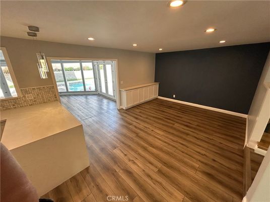 Empty room, Interior, Pendant Lights, Recessed Lighting, Wood Texture Flooring