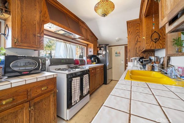 Interior, Kitchen, Tile Countertops