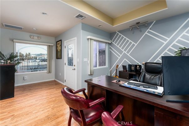 Home Office, Interior, Recessed Lighting, Wood Texture Flooring