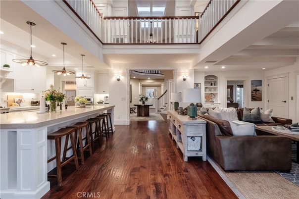 Interior, Kitchen, Living room, Pendant Lights, Recessed Lighting, Wood Texture Flooring