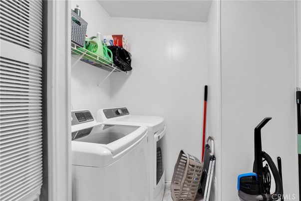 Interior, Utility Closets, Washer