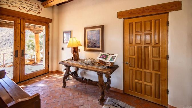 Interior, Wooden Beams