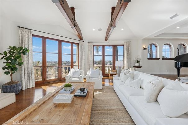 Interior, Living room, Recessed Lighting, Wooden Beams, Wood Texture Flooring