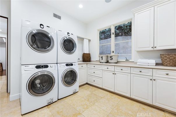 Interior, Recessed Lighting, Washer