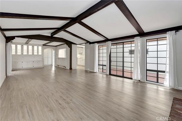 Empty room, Interior, Wooden Beams, Wood Texture Flooring