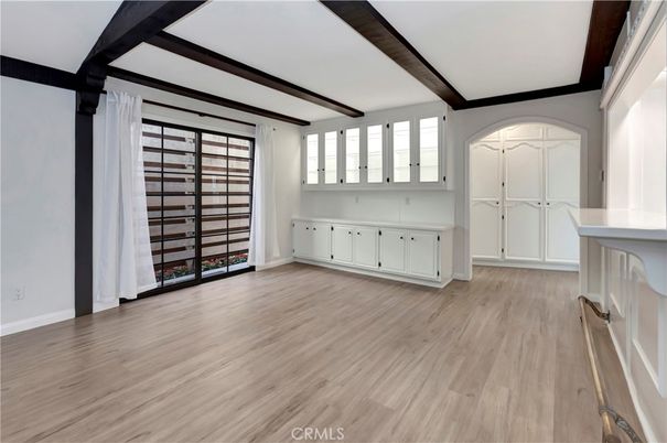 Empty room, Interior, Wooden Beams, Wood Texture Flooring