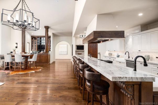 Chandelier, Dining room, Interior, Kitchen, Recessed Lighting, Wood Texture Flooring