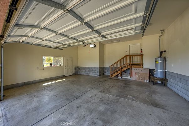 Garage, Interior
