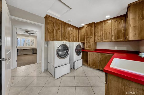 Interior, Recessed Lighting, Washer