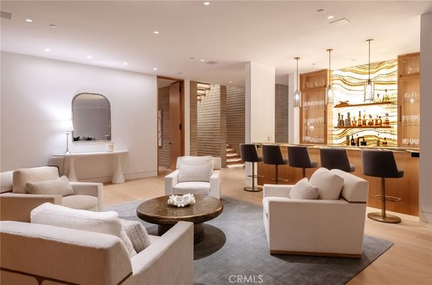 Interior, Living room, Pendant Lights, Recessed Lighting, Wood Texture Flooring